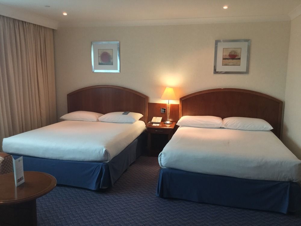 Arora Hotel Gatwick/Crawley Exteriör bild